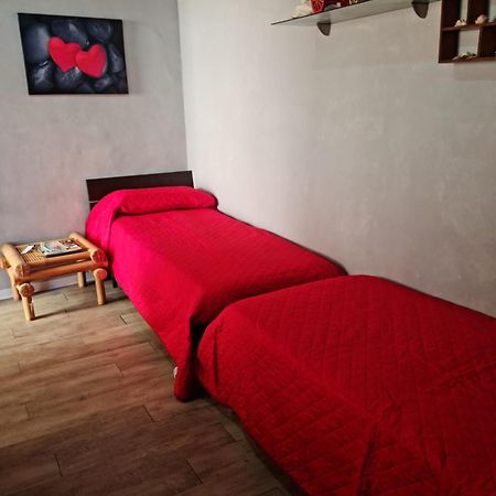 チェファルLa Casa Di Mimi'アパートメント エクステリア 写真
